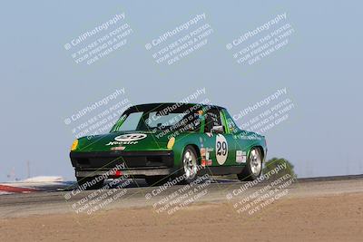 media/Oct-15-2023-CalClub SCCA (Sun) [[64237f672e]]/Group 6/Qualifying/